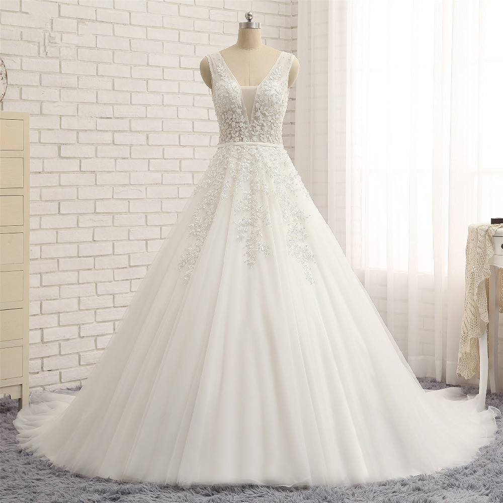 BMbridal Gorgeous Straps Sleeveless White Wedding Dresses With Appliques A-line Tulle Ruffles Bridal Gowns Online-BMbridal