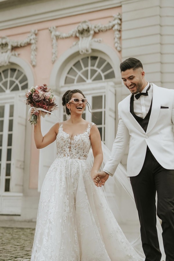 Bmbridal Straps Sleeveless Wedding Dress Appliques Long-BMbridal