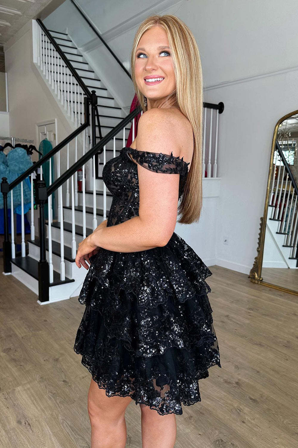 Sparkly Dark Red Corset Tiered Lace A-Line Short Homecoming Prom Dress
