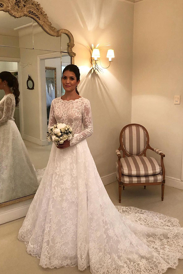 Sexy Long Sleeves A-Line Lace Wedding Dress with Appliques