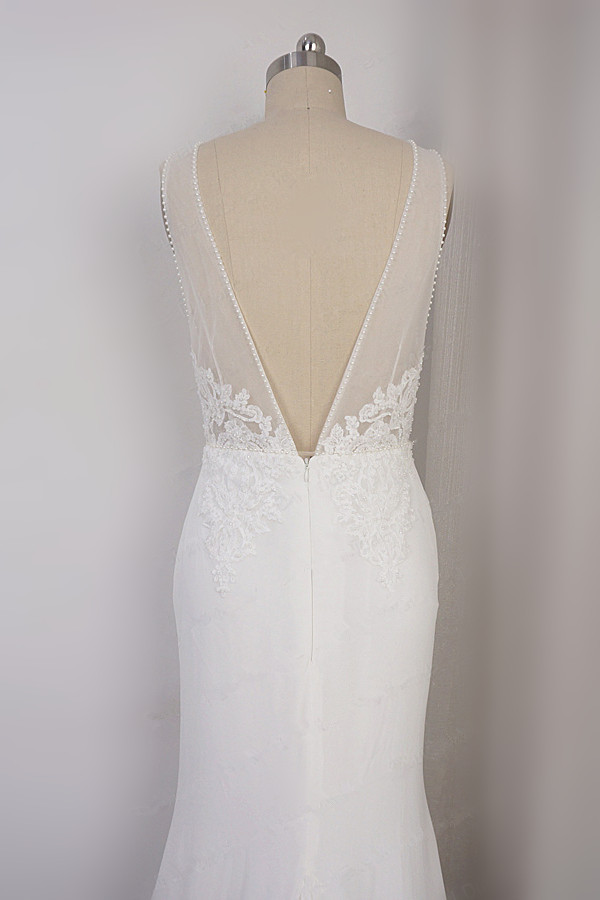 BMbridal Sexy Deep-V-Neck Chiffon Sheath Wedding Dress Lace Appliques Sleeveless Pearls Bridal Gowns Online-BMbridal