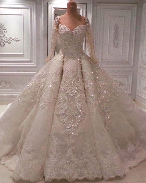 BMbridal Affordable Longsleeves Ivory Lace Wedding Dresses With Appliques A-line Ruffles Bridal Gowns On Sale-BMbridal