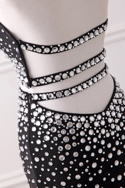 BMbridal Luxury Chiffon Halter Sleeveless Beadings Prom Dresses with Front Slit Online