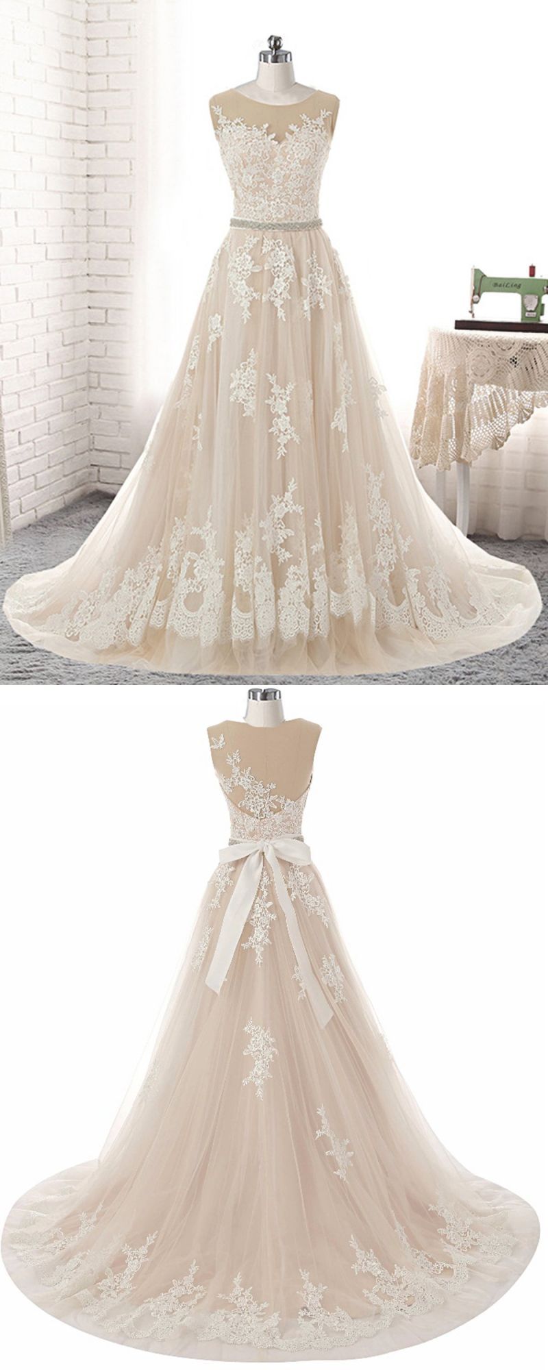 BMbridal Glamorous Creamy Tulle Round Neck Long Wedding Dress White Lace Applique Bridal Gowns On Sale-BMbridal