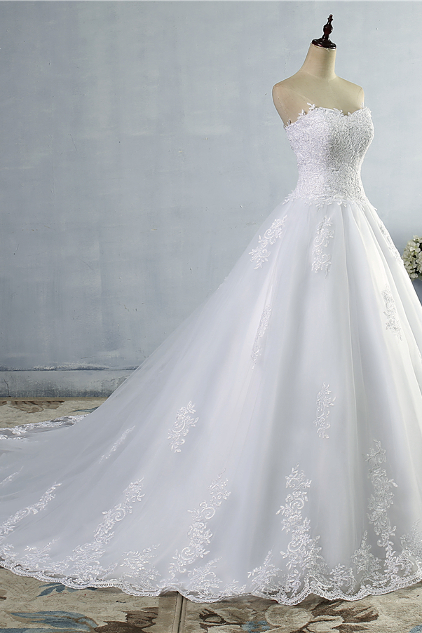 BMbridal Stylish Strapless Sweetheart A-Line Wedding Dress Sleeveless Appliques Bridal Gowns Online