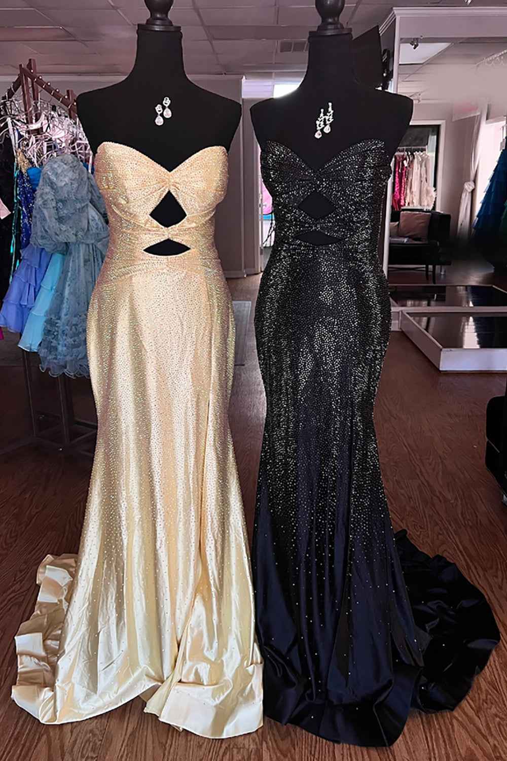 Glitter Yellow Sweetheart Mermaid Cut-out Long Prom Dress with Beading