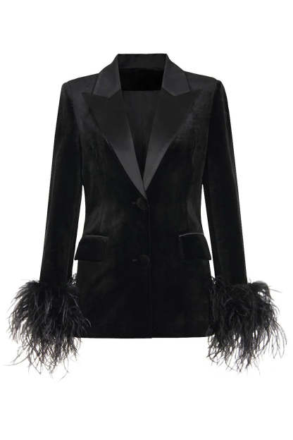 Black Velvet Coat For Women Featuring A Feather-Trimmed Peak Lapel-BMbridal