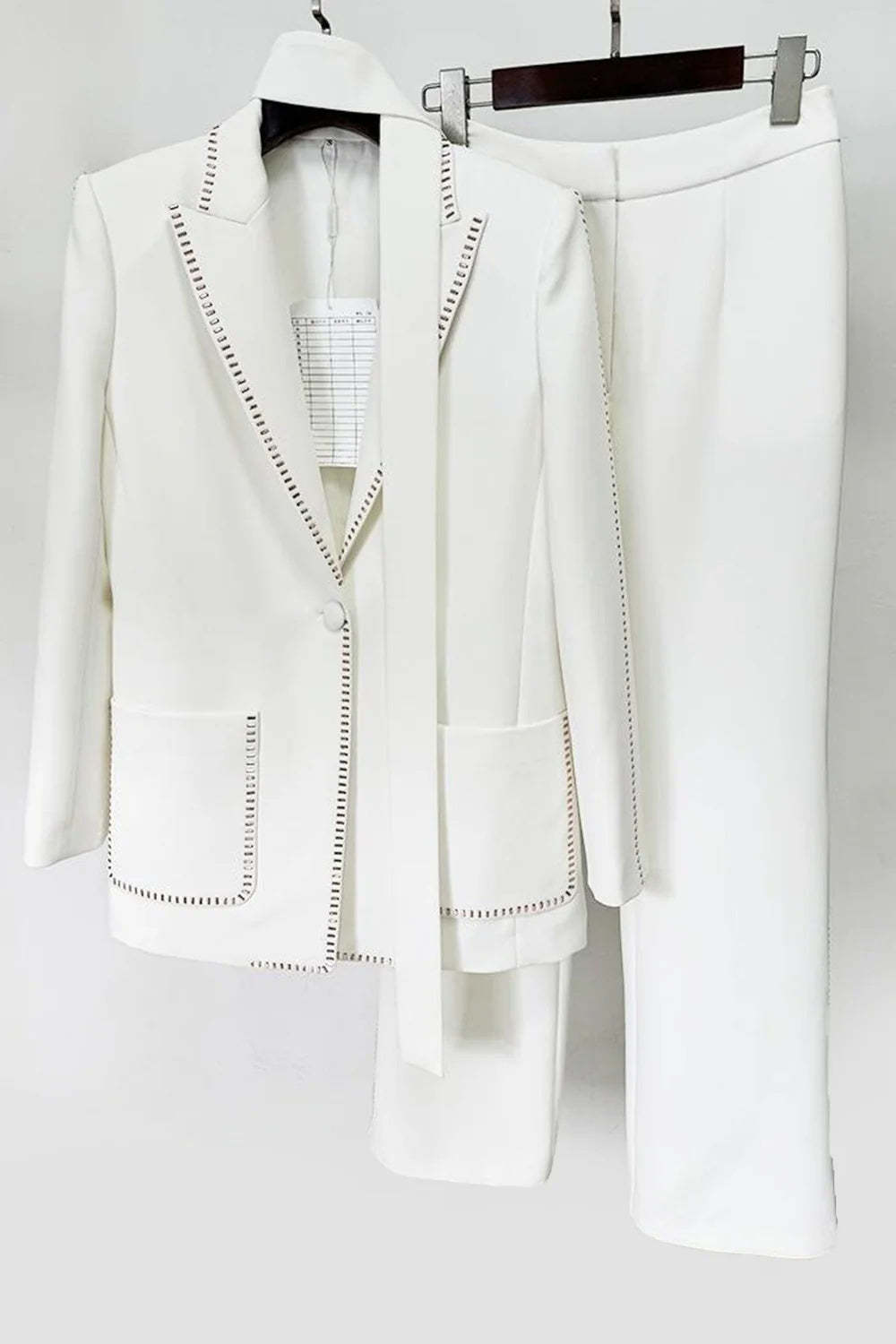 White Scarf Peak Lapel 2-Piece Suit For Women-BMbridal