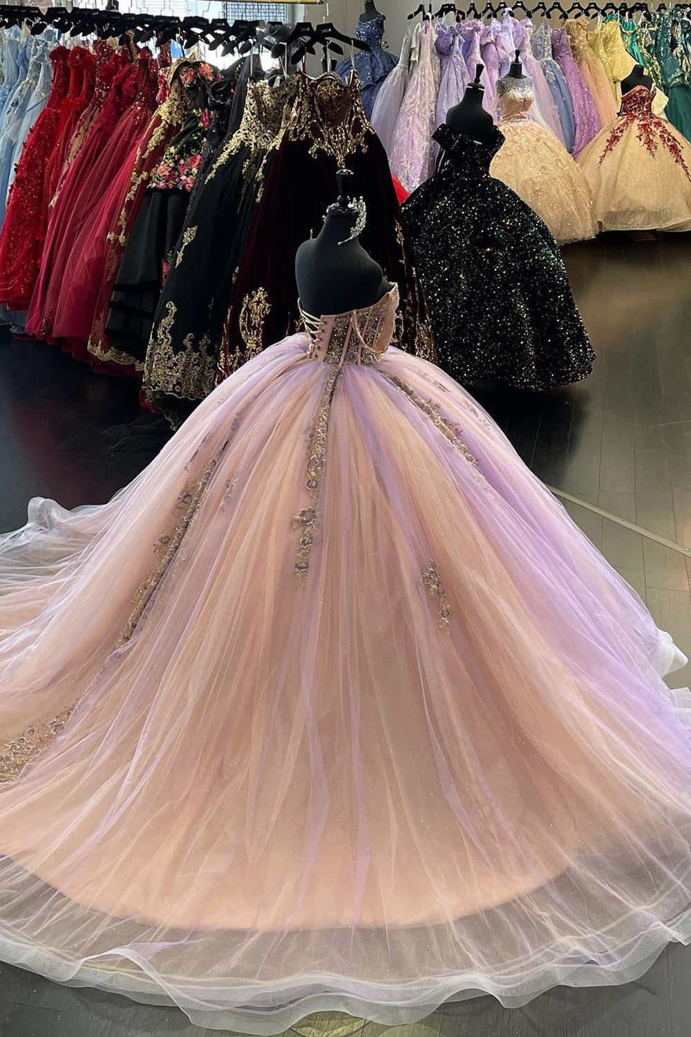 Off the Shoulder Princess Tulle Dress with Lilac Blush Applique for Quinceanera