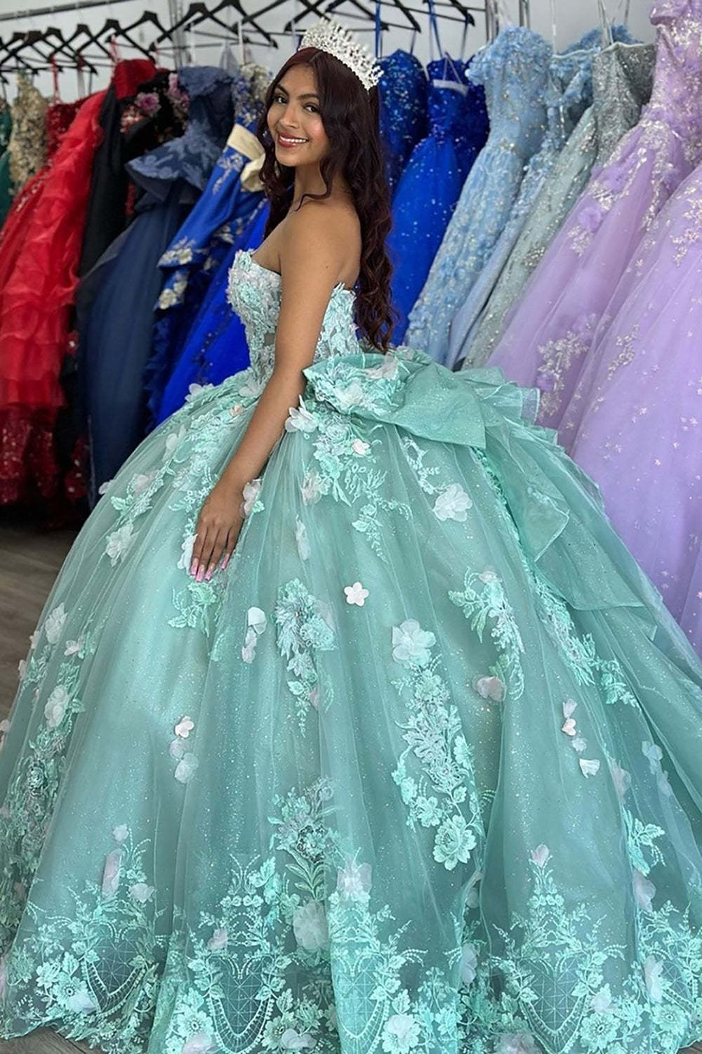 Sweetheart Ball Gown in Sage Green Tulle with Appliques for Quinceanera