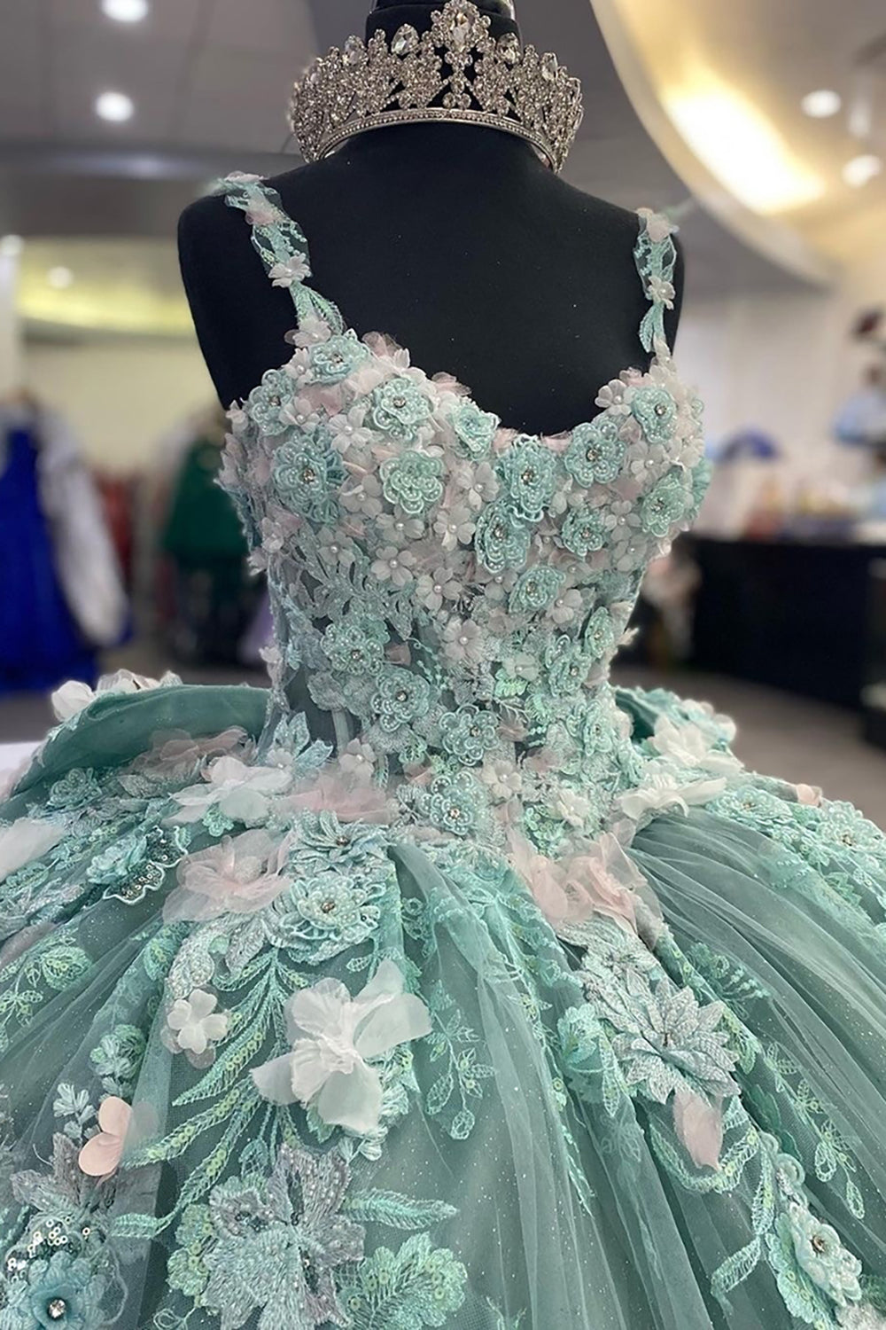 Sweetheart Ball Gown in Sage Green Tulle with Appliques for Quinceanera