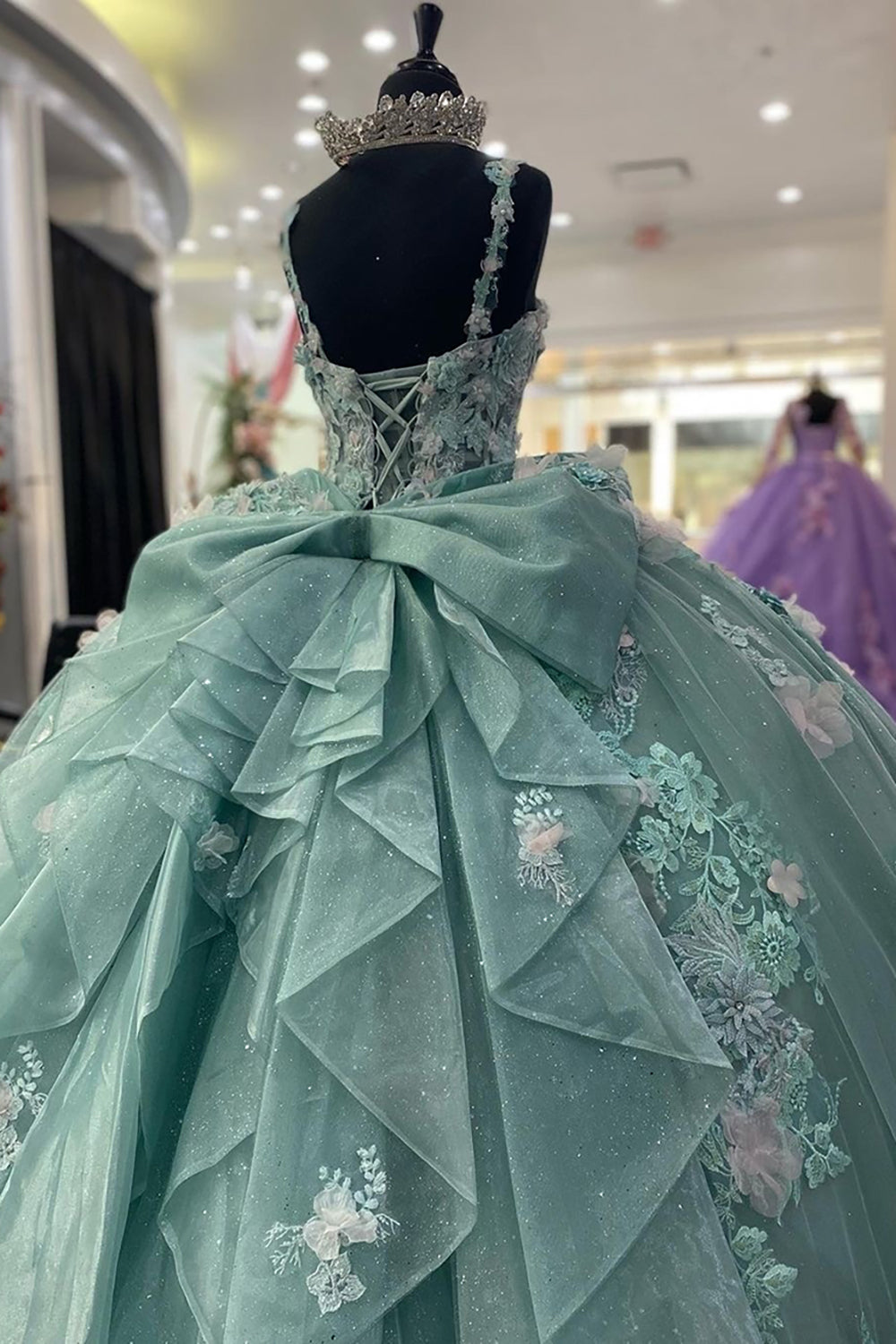Sweetheart Ball Gown in Sage Green Tulle with Appliques for Quinceanera