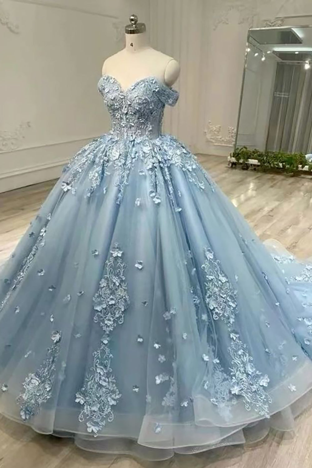 Off-the-Shoulder Quinceanera Ball Gown in Blue with Appliques