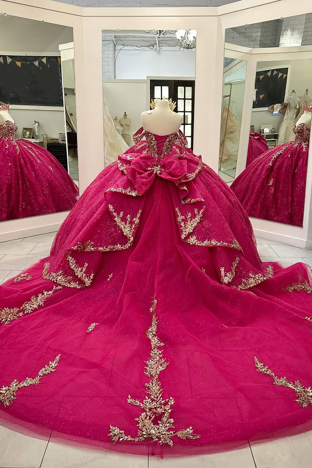 Princess Off-the-Shoulder Quinceanera Dress in Fuchsia with Applique and Train