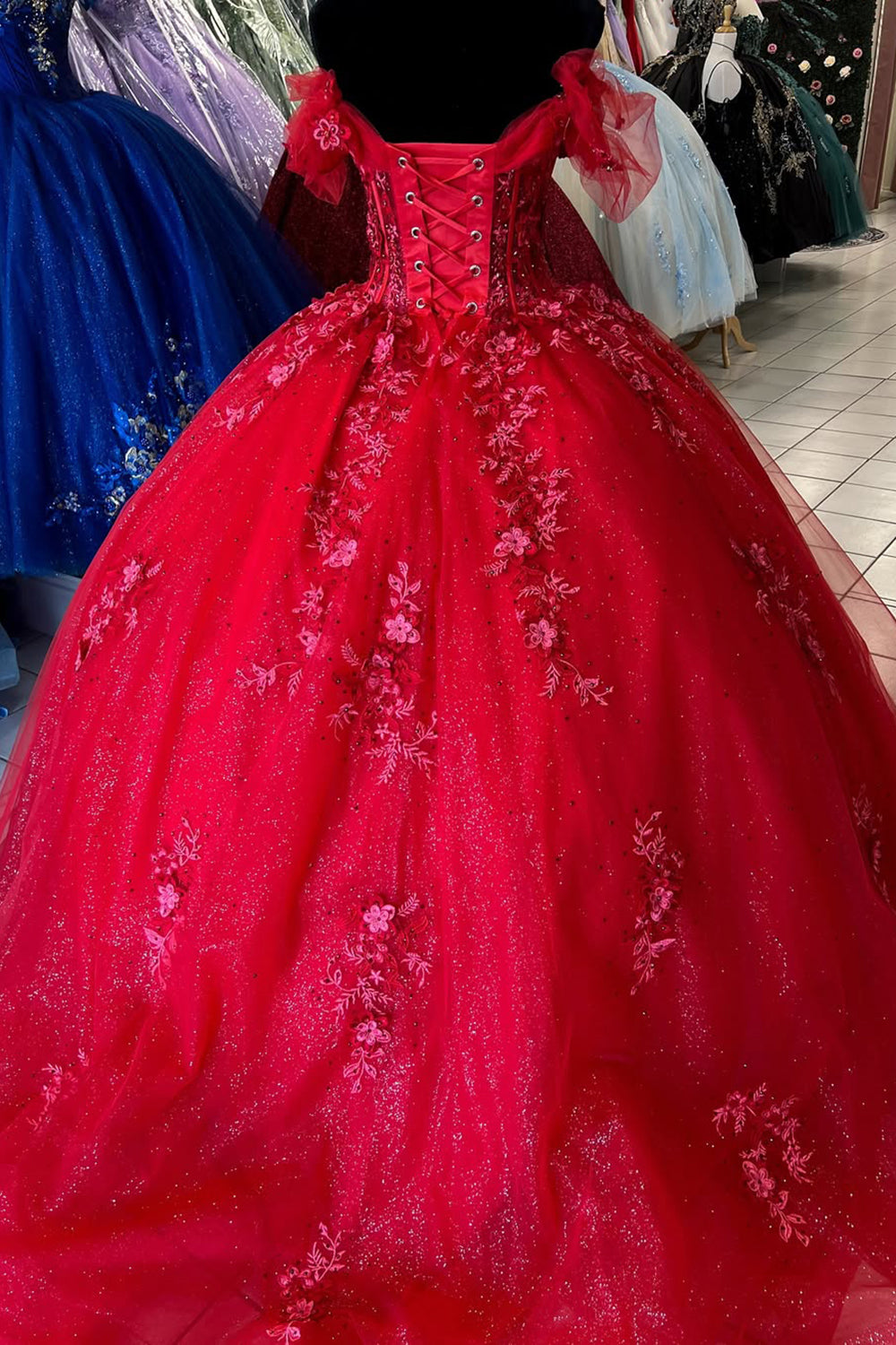 Red Sparkle Off-Shoulder Tulle Quinceanera Dress with Applique