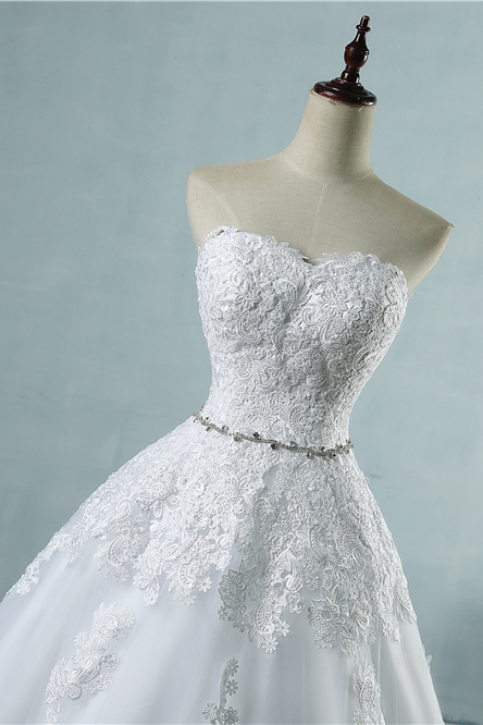 BMbridal Sexy Strapless Sweetheart Tulle Wedding Dress Sleeveless Appliques Bridal Gowns with Beadings Sash-BMbridal