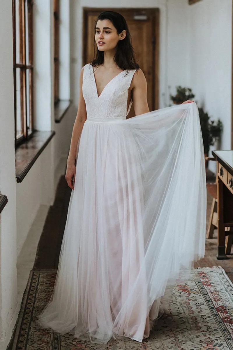Beach Lace Wedding Dress Open Back