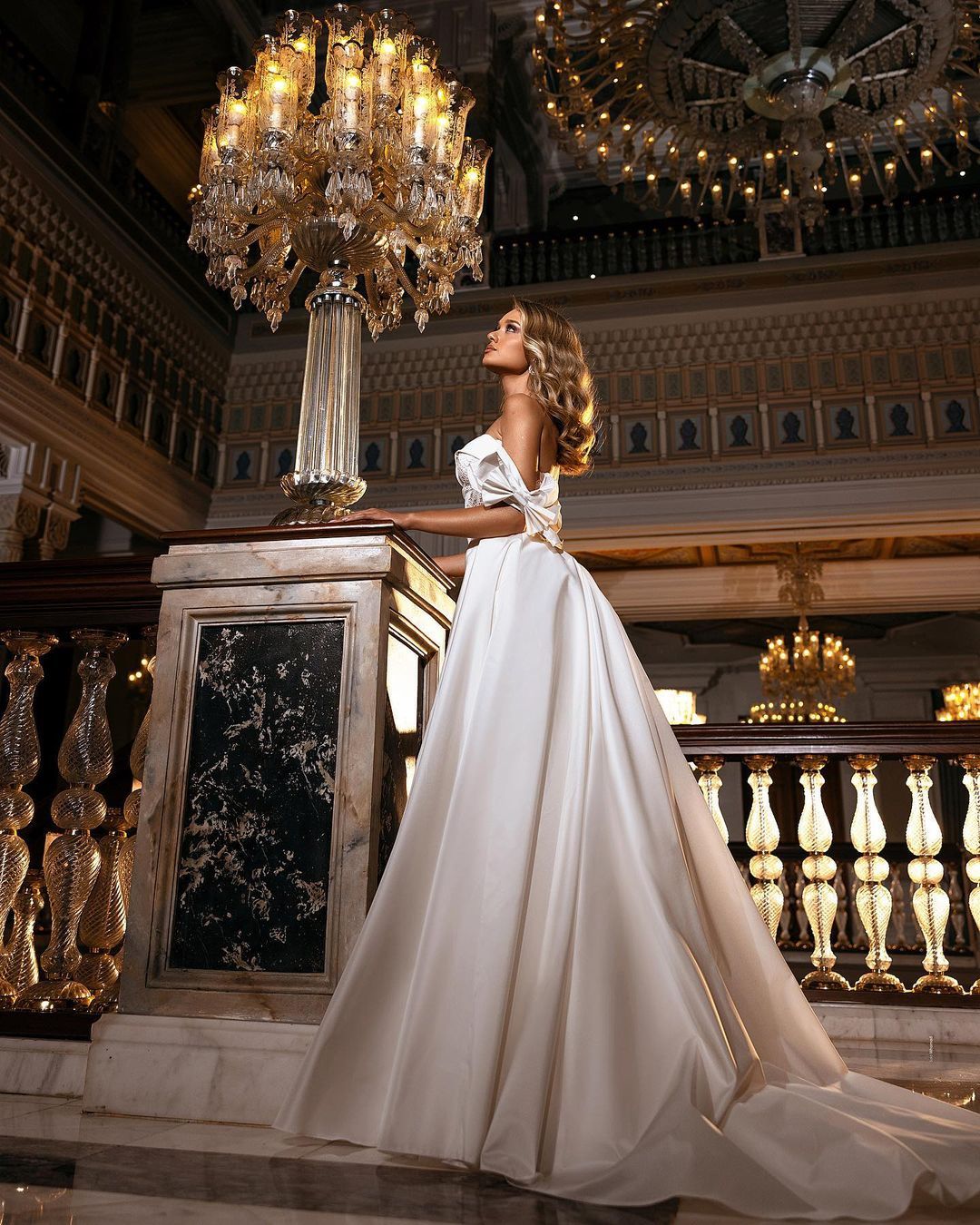 Bmbridal Off-the-Shoulder Overskirt Wedding Dress Mermaid Lace Bridal Gown-BMbridal