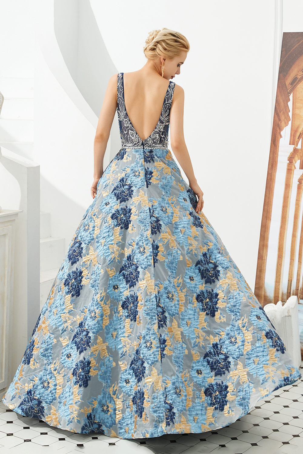 BMbridal Glamorous V-Neck Sleeveless Print Prom Dress Long Beadings Evening Gowns