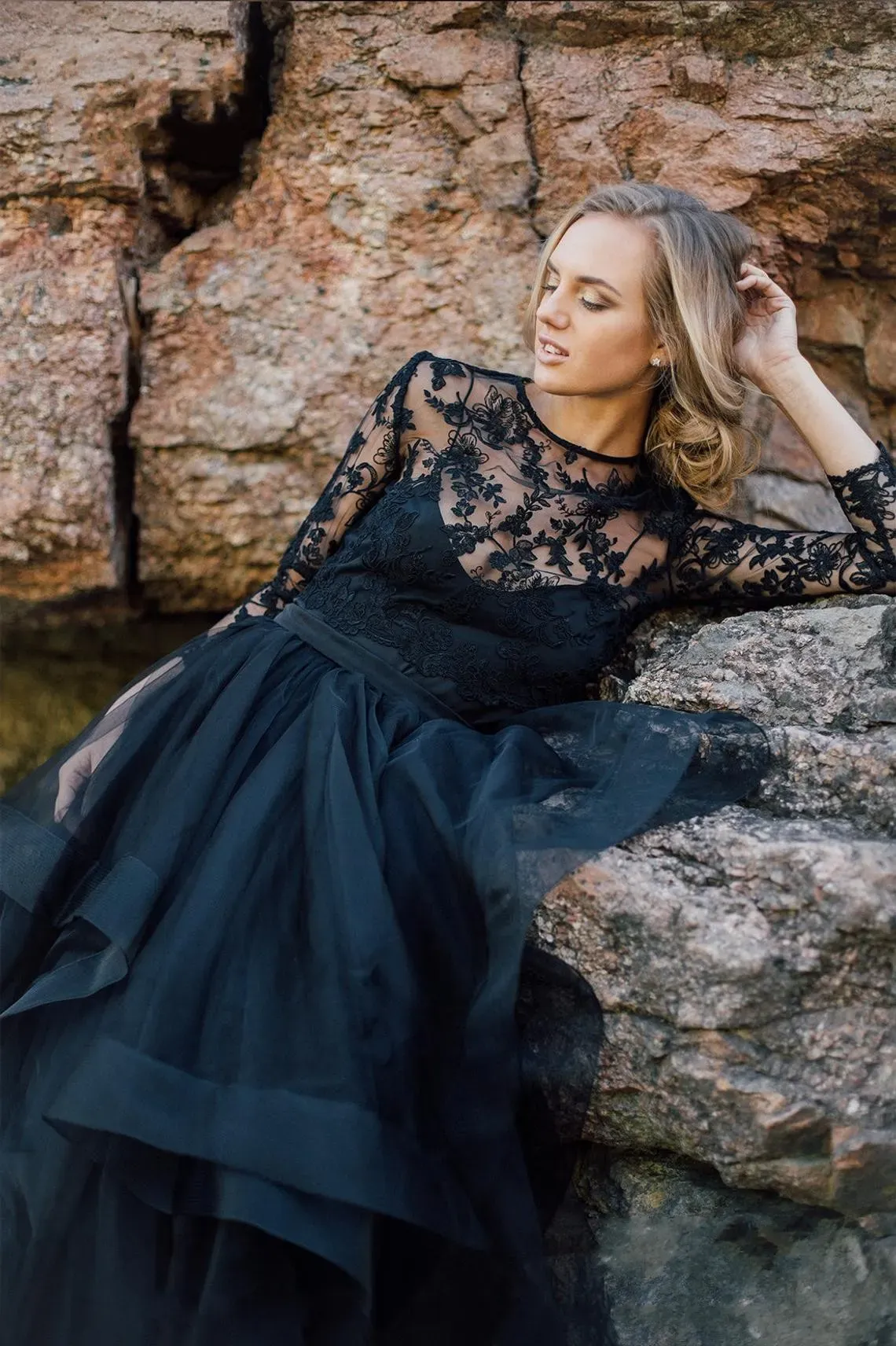 Unique Black Bateau Long Sleeves Ruffles A-Line Wedding Dress with Appliques Lace Tulle