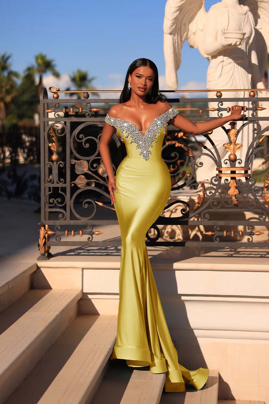 Off the Shoulder Sleeveless Long Mermaid Prom Dress With Beading