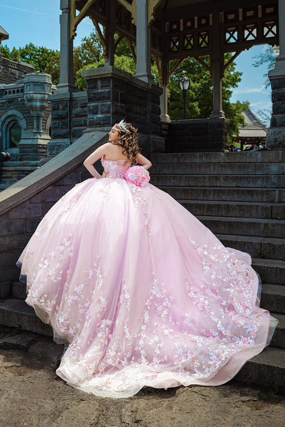 Sweetheart Ball Gown in Blush Tulle with Flower Appliques for Quinceanera