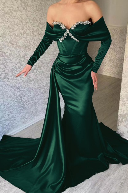 Gorgeous Sweetheart Portrait Long Sleeves Mermaid Prom Dress With Rhinstone Ruffles