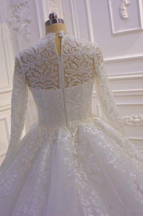 Simple Ball Gown Ruffles High-Neck Long Sleeves Wedding Dress with Appliques Lace