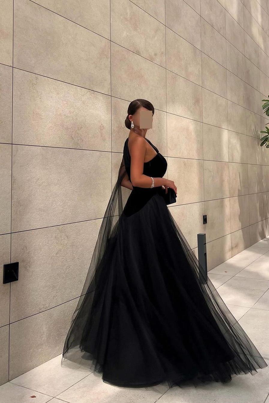 Chic Black Tulle One Shoulder Sleeveless Ball Gown Long Prom Dress