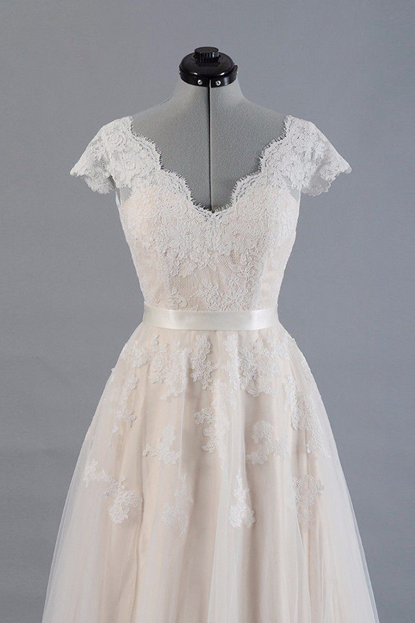 BMbridal Affordable V-neck A-line Wedding Dresses Shorts leeves Tulle Lace Bridal Gowns On Sale