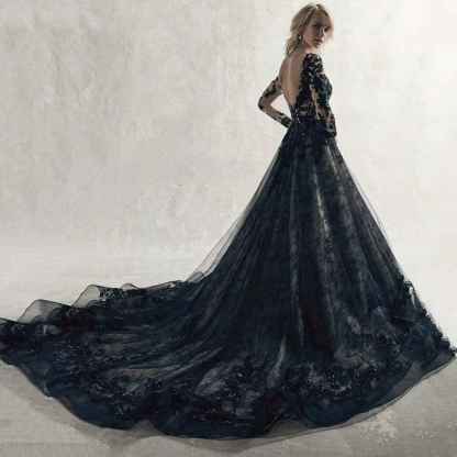 Black Wedding Dresses for Bride Long Sleeve Bridal Gowns V Neck Lace Appliques Wedding Gowns with Train bmbridal