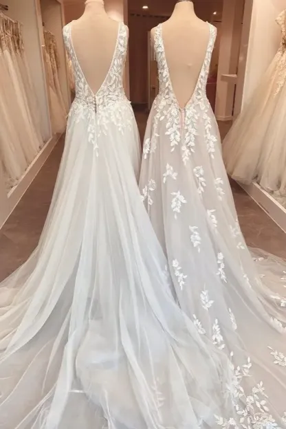 Classy Open Back Ruffles A-Line Sweetheart Wedding Dress with Appliques Lace