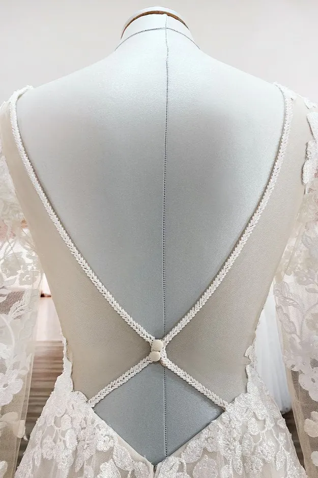Classy Ivory Long Sleeves A-Line Lace Open Back Wedding Dresses with Tulle Appliques