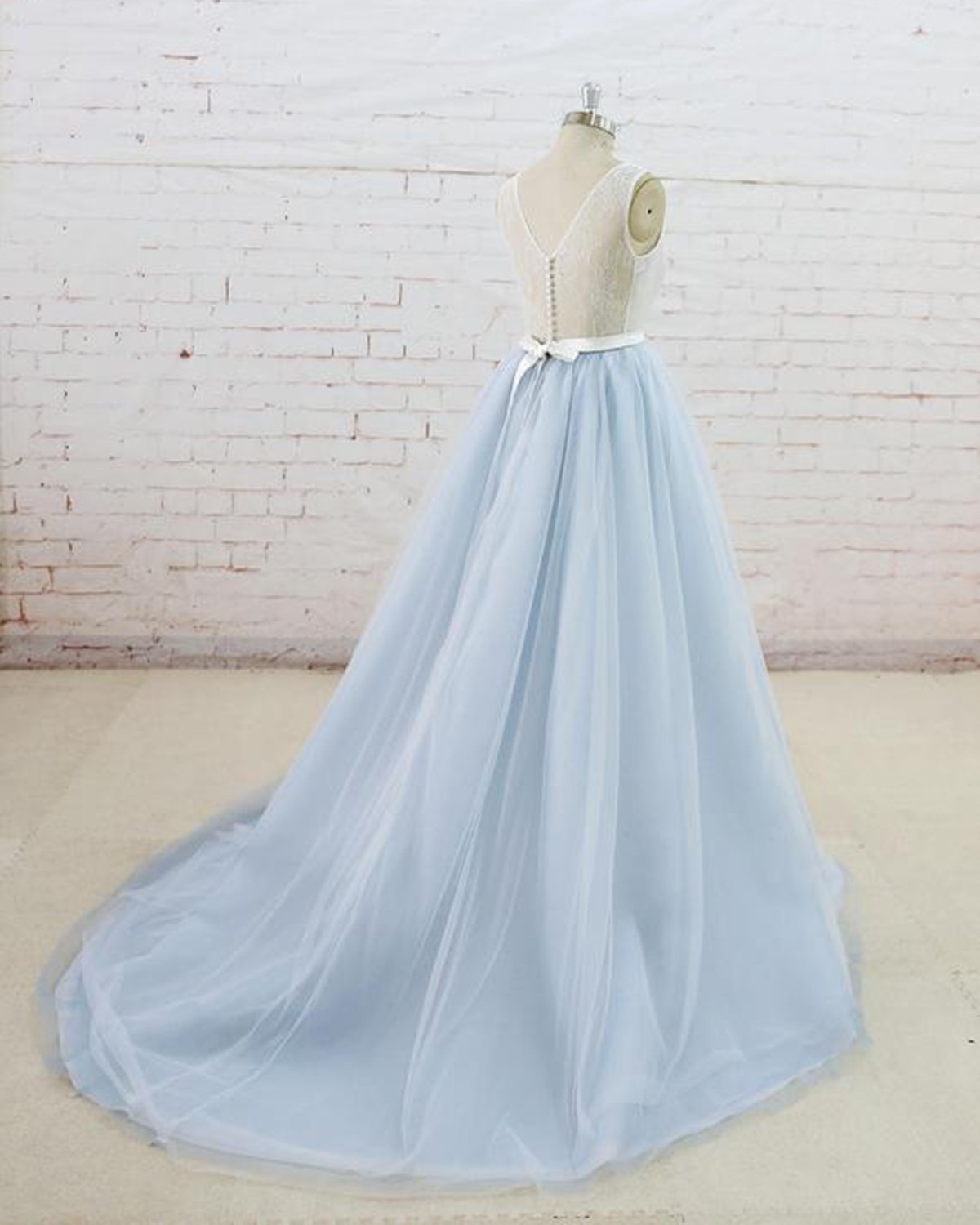 BMbridal Gorgeous Light Blue Tulle Lace Wedding Dress Sheer Back Summer Bridal Gowns On Sale