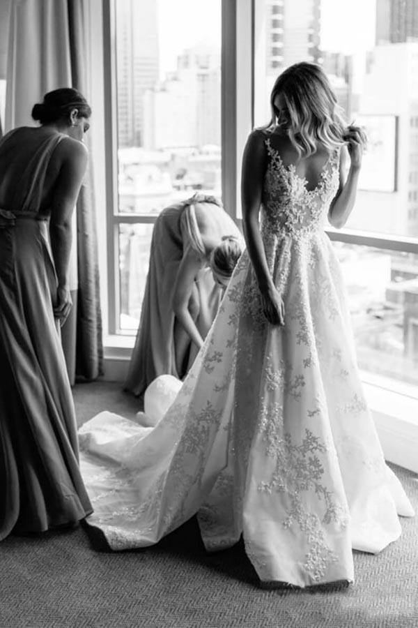 BMbridal Sleeveless Long Wedding Dress With Lace Appliques-BMbridal