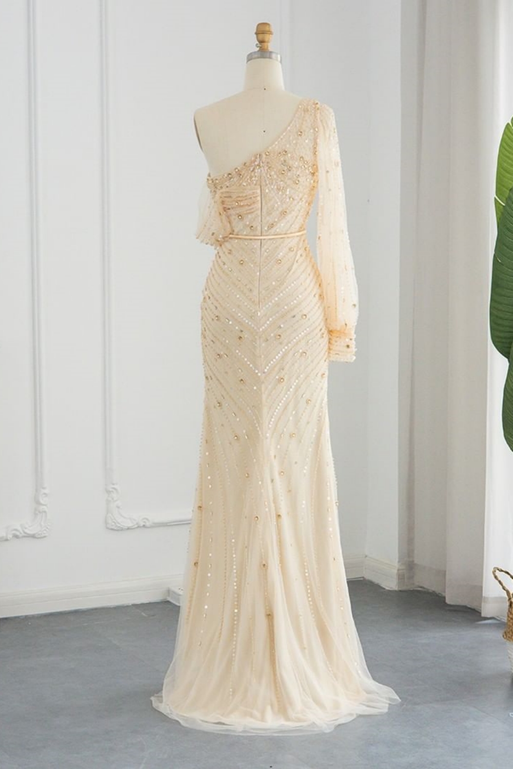 Bmbridal Tulle One Shoulder Long Sleeve Split Prom Dresses with Beadings