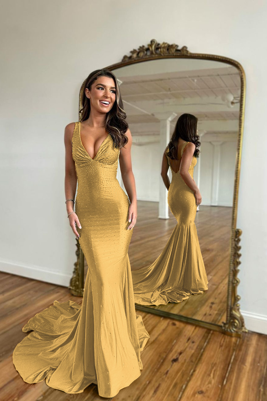 Straps Sleeveless V Neck Mermaid Long Prom Dress With Appliques