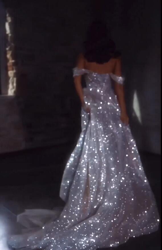 Bmbridal Off-the-Shoulder Mermaid Wedding Dress Sequins Slit Overskirt-BMbridal
