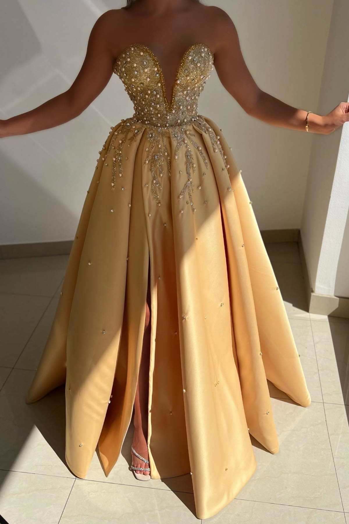 Stunning Sweetheart Champagne Prom Dress Slit With Beads