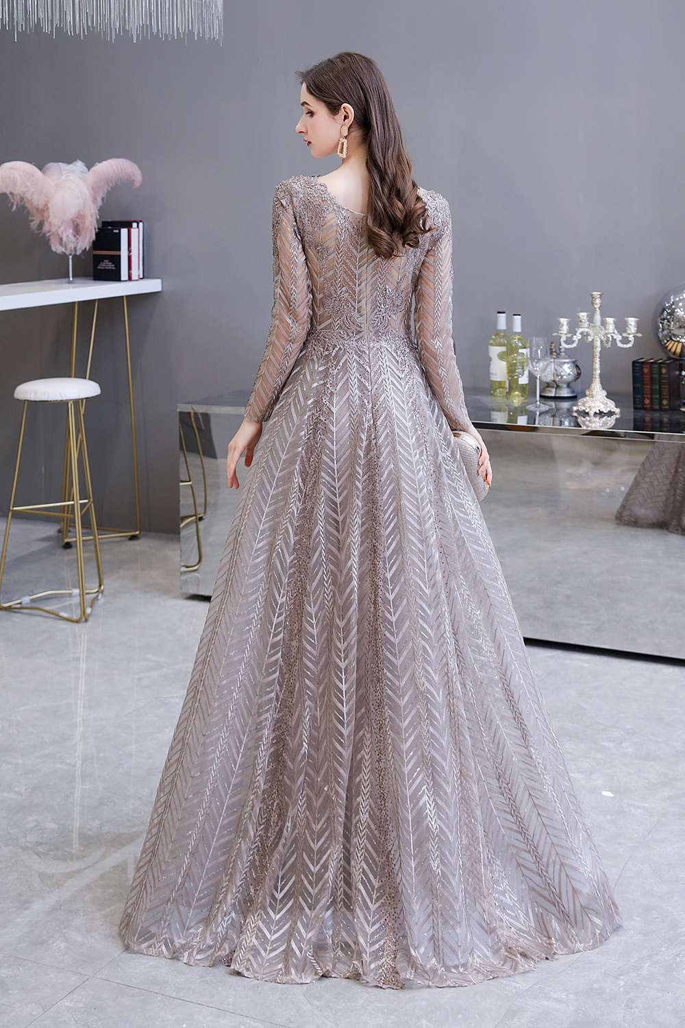 BMbridal Sexy V-Neck Long Sleeve Prom Dress Appliques A-Line Evening Gowns