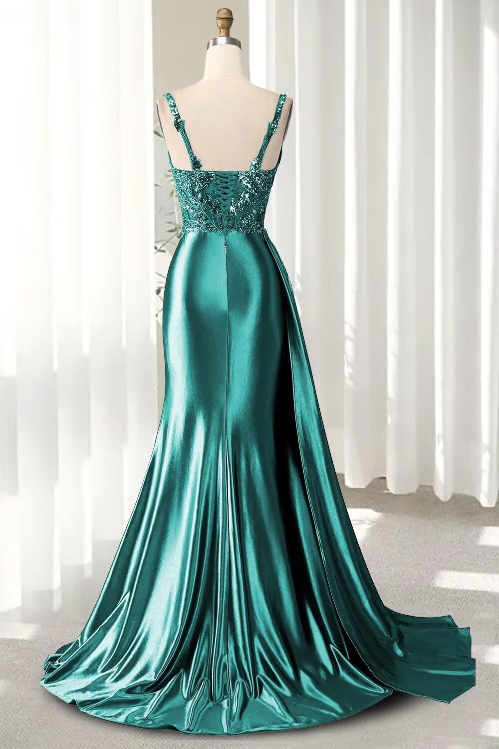 V Neck Satin Prom Dresses Long Mermaid Lace Evening Gown with Slit Pleated Bodycon Formal Dress with Tail bmbridal