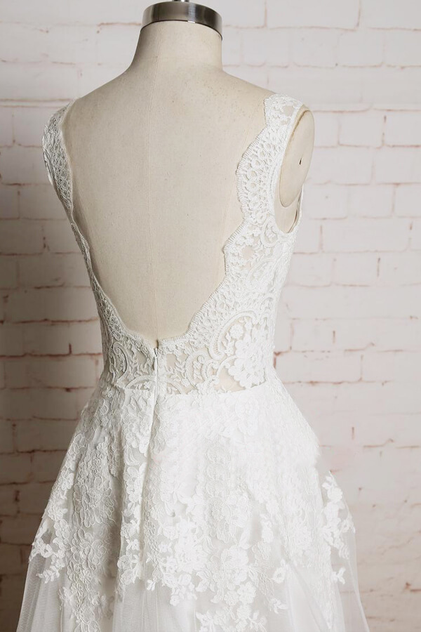 BMbridal Chic V-neck Appliques Tulle A-line Wedding Dress On Sale-BMbridal