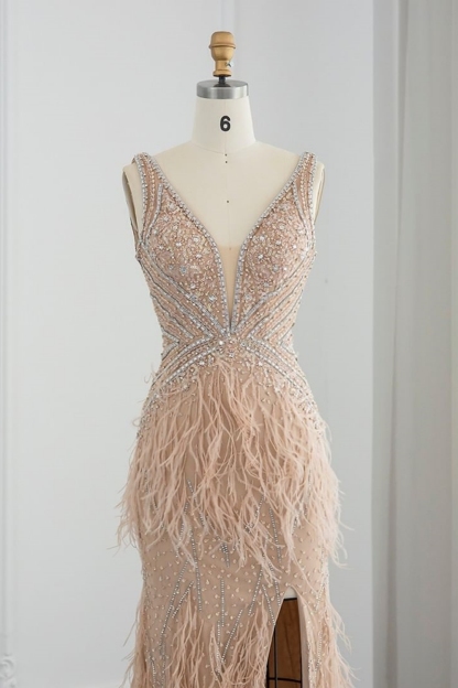 Bmbridal Black Floor-Length V-Neck Sleeveless Prom Dresses with Appliques