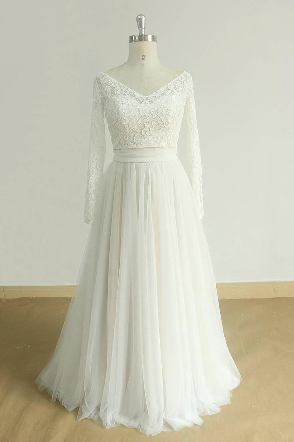BMbridal Chic Sweetheart Lace Wedding Dress White Tulle Ruffles Bridal Gowns On Sale
