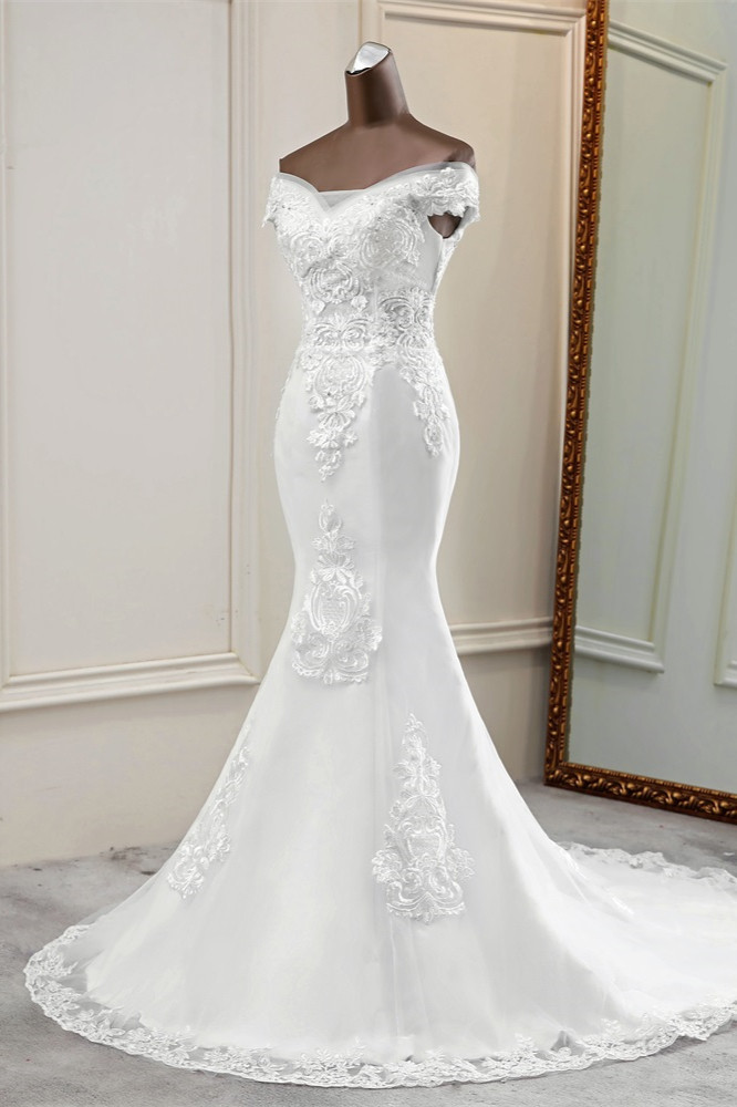 BMbridal Elegant Off-the-Shoulder Sleeveless White Mermaid Wedding Dresses with Beadings