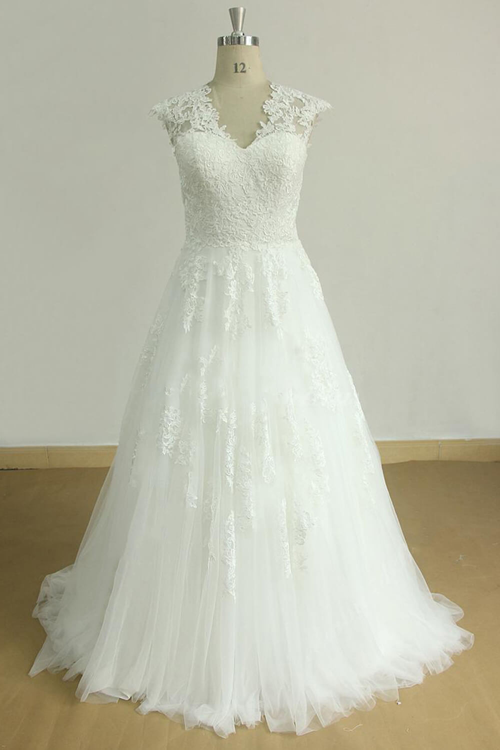BMbridal Glamorous Sleeveless Appliques Tulle Wedding Dresses A-line Lace Straps Bridal Gowns On Sale-BMbridal