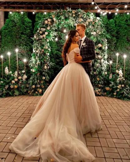 Elegant Tulle Off-the-Shoulder A-Line Long Wedding Dress with Chapel Train