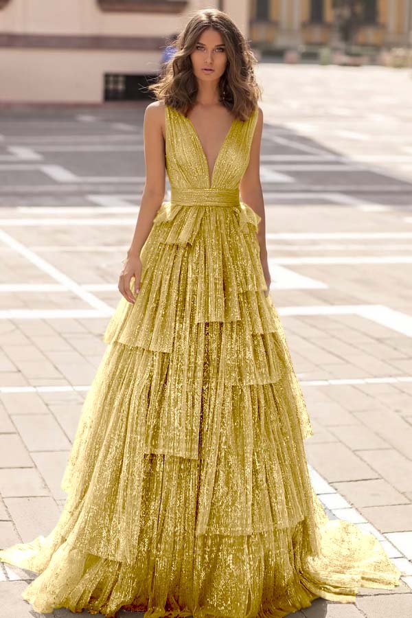 Tulle Straps V Neck Sleeveless Long Prom Dress With Sequin Pleated