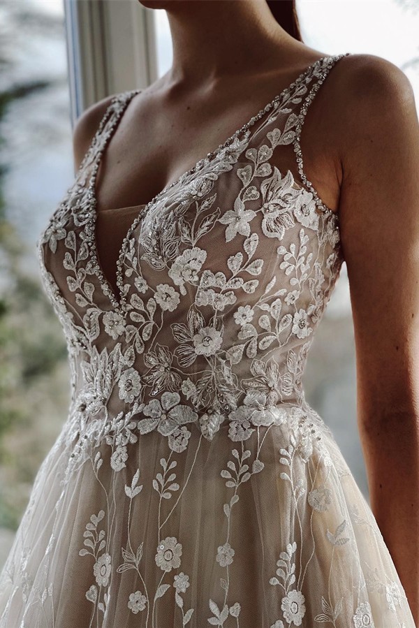 Bmbridal Beautiful V-Neck Wedding Dress Lace Sleeveless Online-BMbridal