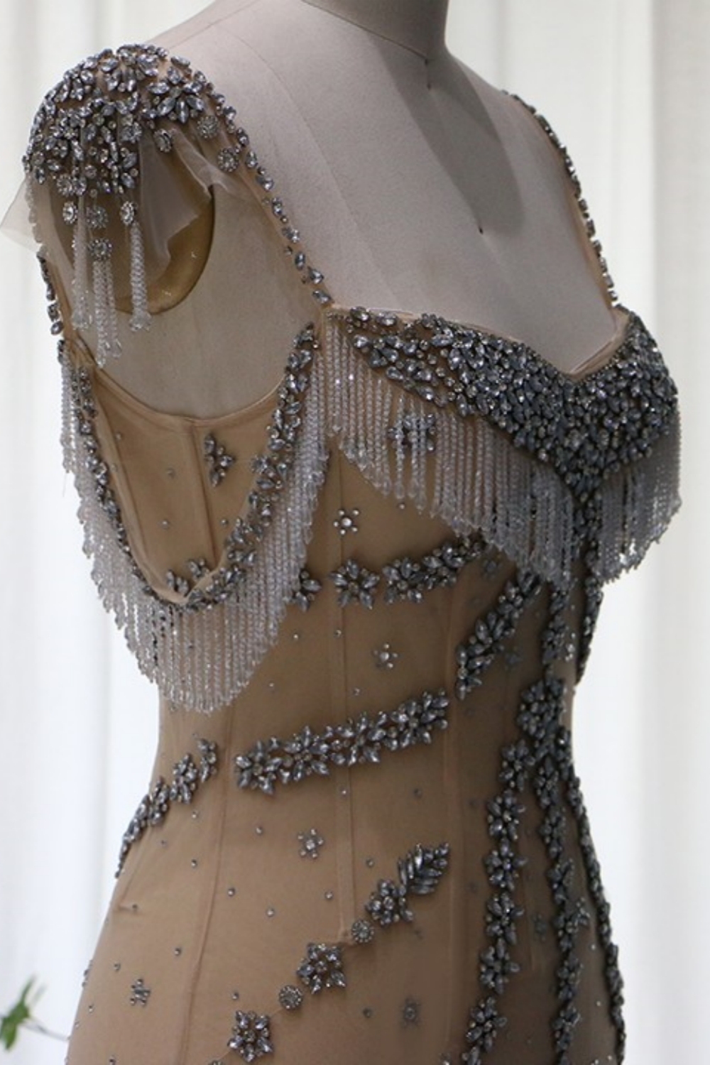 Bmbridal Floor-Length Square Sleeveless A-Line Prom Dresses with Beadings